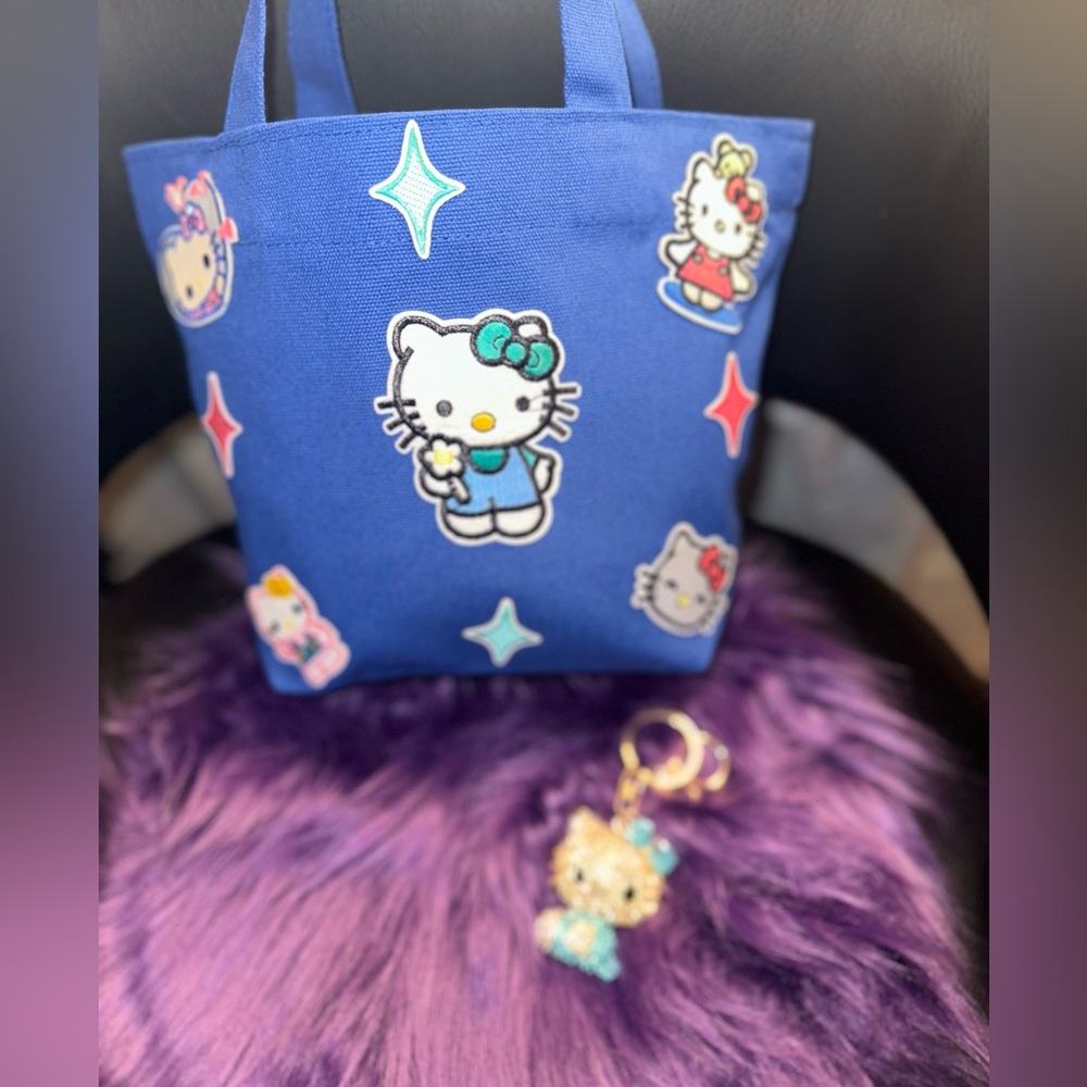 Hello Kitty Bundle NWOT - Picture 3 of 9
